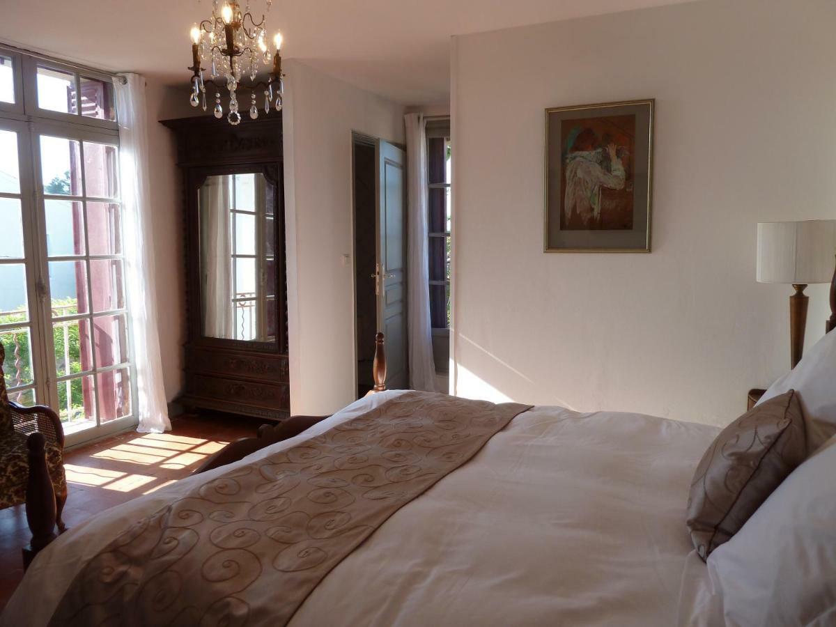 Maison Butterfly Bed & Breakfast Puissalicon Exterior foto