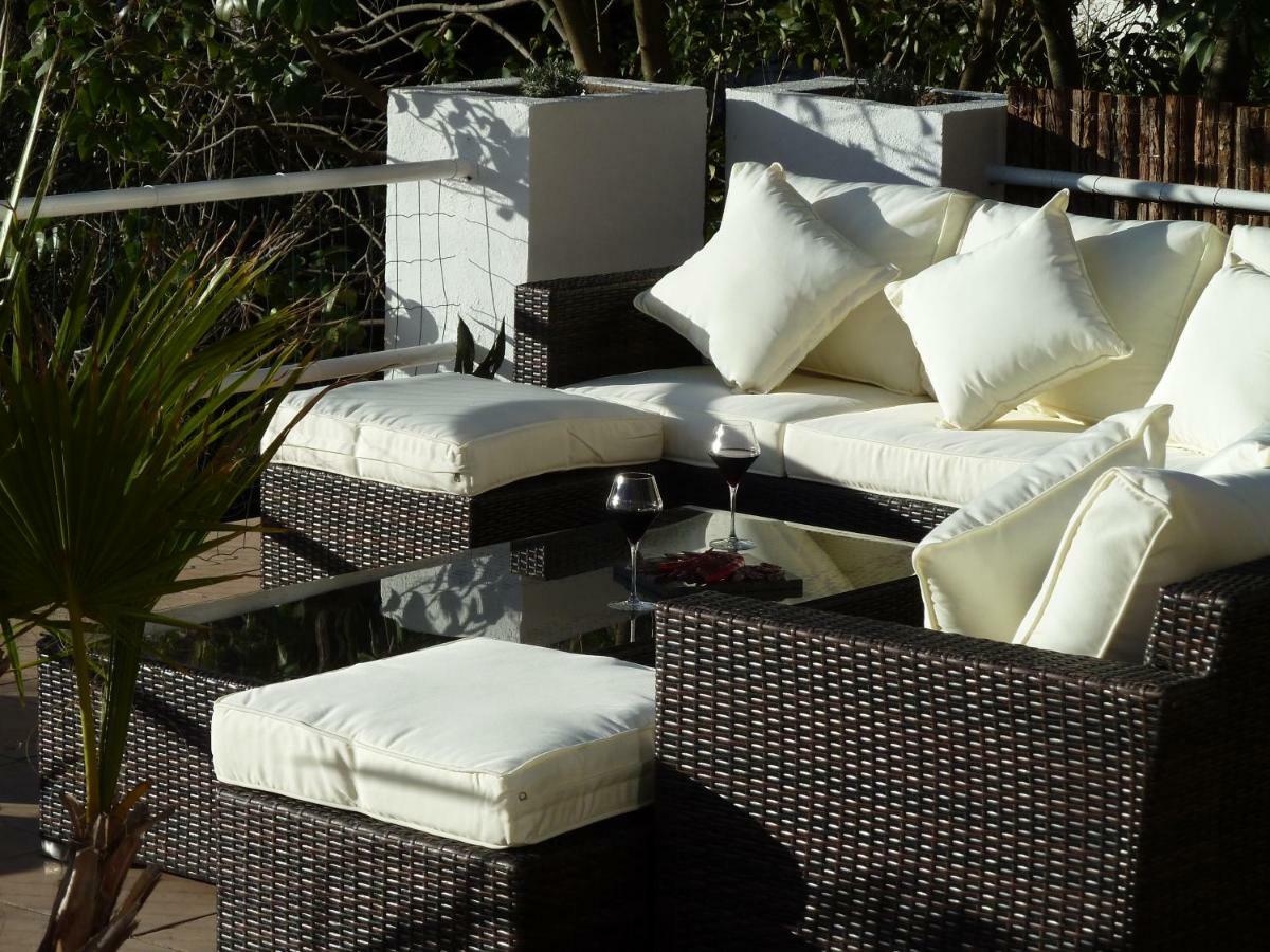 Maison Butterfly Bed & Breakfast Puissalicon Exterior foto